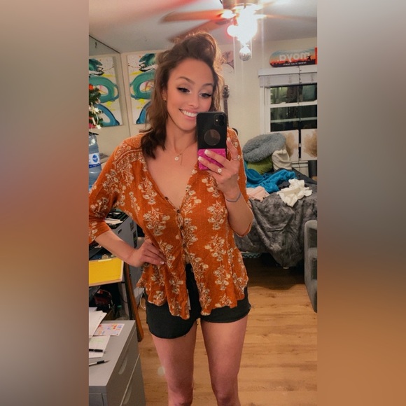 Boohoo Black Jean Shorts for Women - Picture 14 of 16